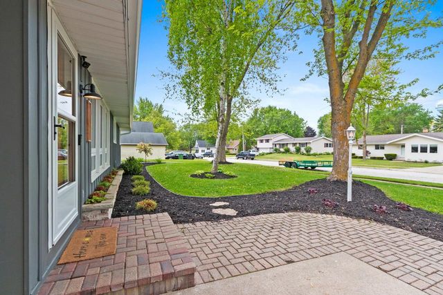334 Lee AVENUE, Brillion, WI 54110