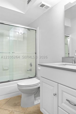 2371 NW 33rd St 714, Oakland Park, FL 33309