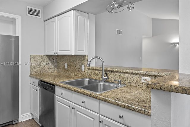 2371 NW 33rd St 714, Oakland Park, FL 33309