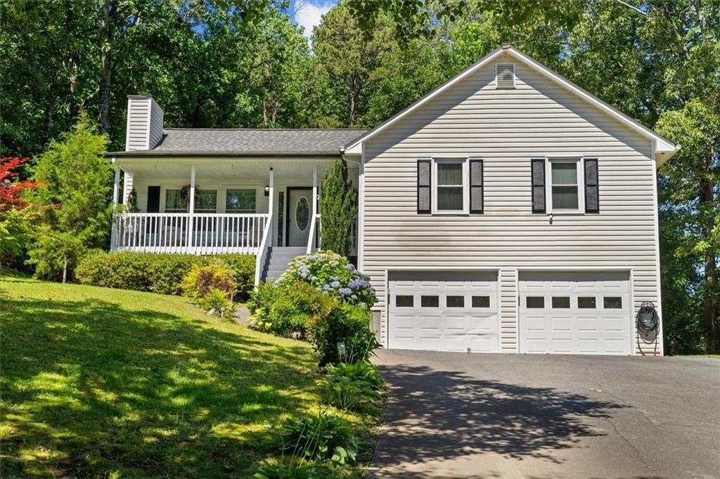 12 Ranger SE Road, Cartersville, GA 30121