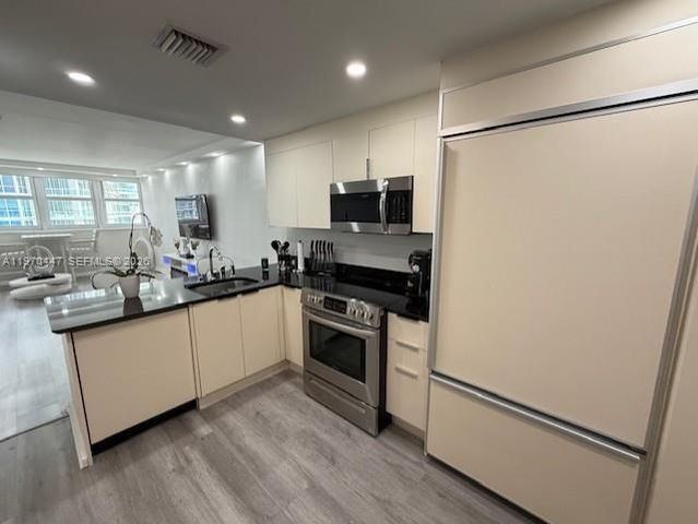 10275 Collins Ave PH 1505, Bal Harbour, FL 33154