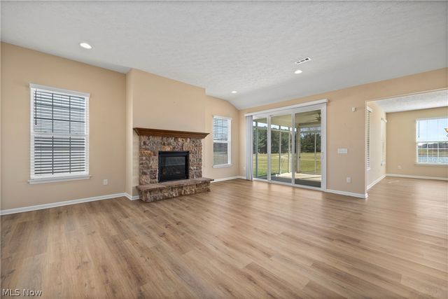 605 Cedar Crest Drive, Elyria, OH 44035