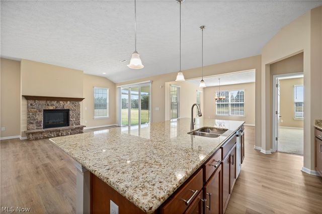 605 Cedar Crest Drive, Elyria, OH 44035