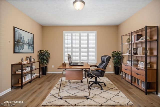 605 Cedar Crest Drive, Elyria, OH 44035