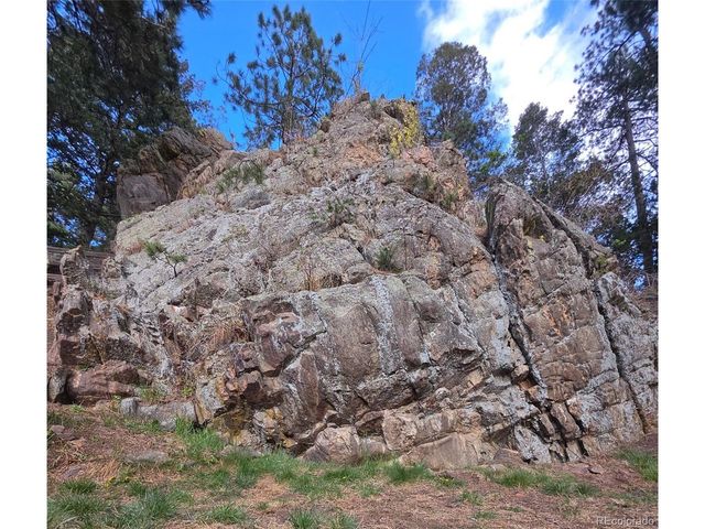 100 Hess Ave, Golden, CO 80401