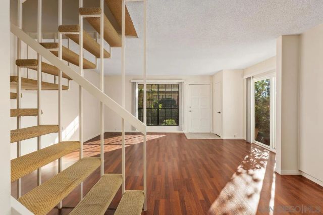 9640 Caminito Del Feliz, San Diego, CA 92121