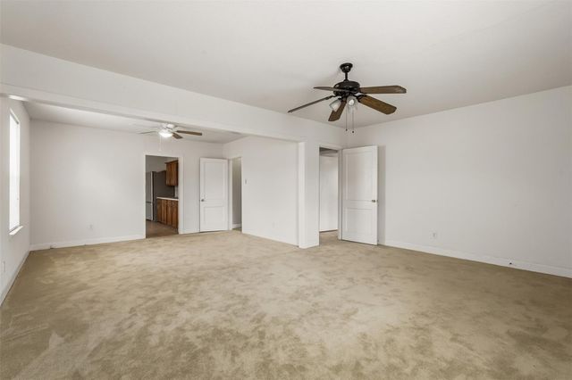 7215 Apache Street, Houston, TX 77028