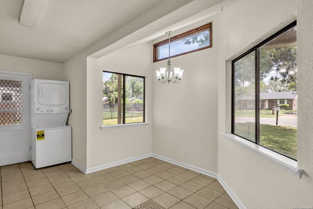170 Sinclair Rd, San Antonio, TX 78222