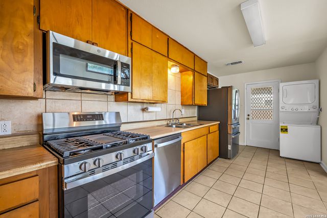 170 Sinclair Rd, San Antonio, TX 78222