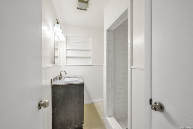170 Sinclair Rd, San Antonio, TX 78222