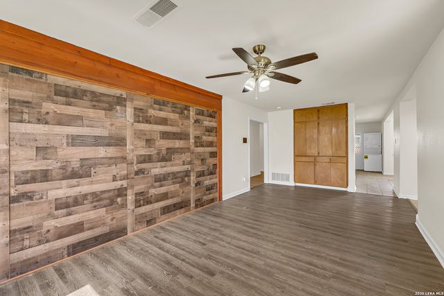 170 Sinclair Rd, San Antonio, TX 78222