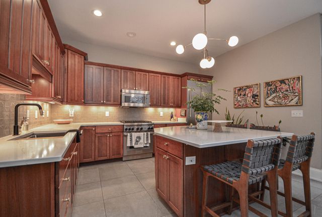 605 Monroe Street, Newport, KY 41071