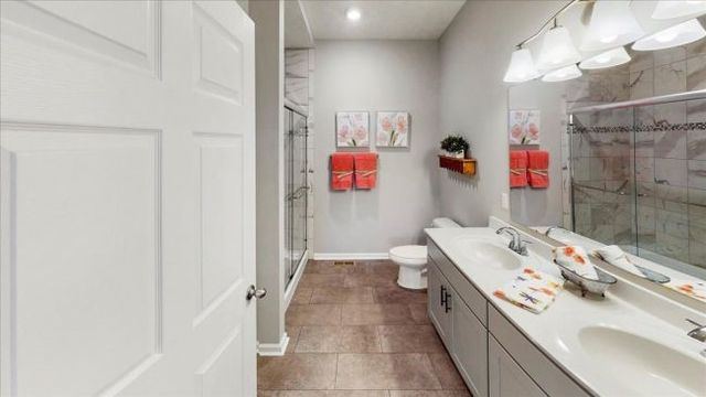 3088 Derby Ct, Irwin, PA 15642