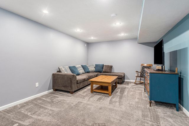 770 Miller Road, Gun Plain Twp, MI 49080