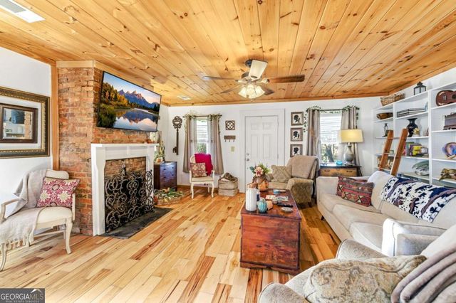 314 Holley Street, Demorest, GA 30535