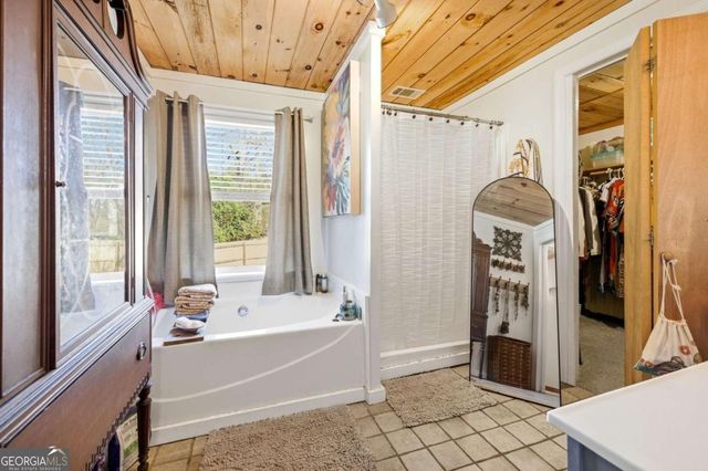 314 Holley Street, Demorest, GA 30535