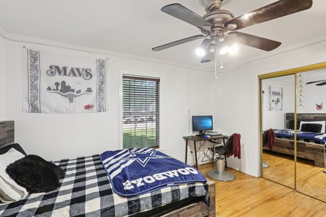 408 Harrison Lane, Hurst, TX 76053