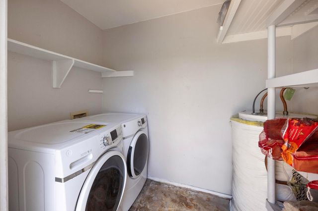 802 Banister LN 802, Austin, TX 78704