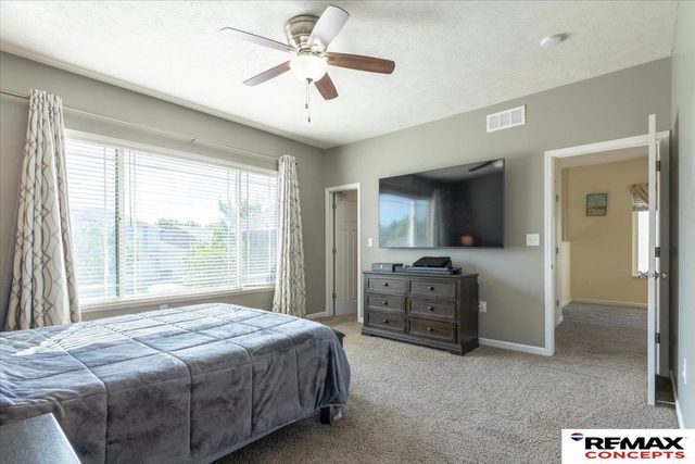 8307 Ryley Lane, Lincoln, NE 68512