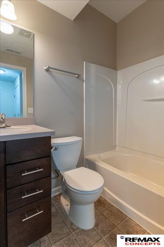 8307 Ryley Lane, Lincoln, NE 68512