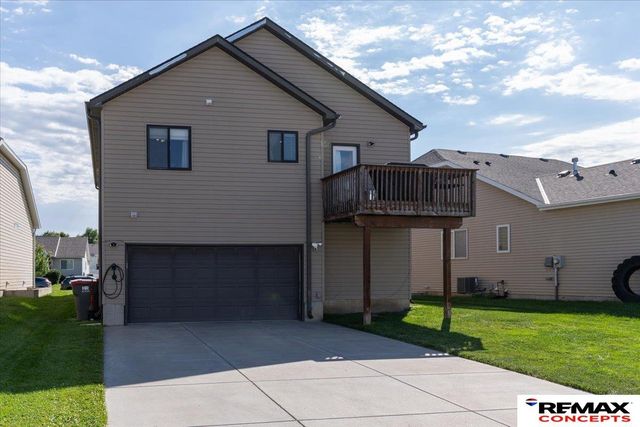 8307 Ryley Lane, Lincoln, NE 68512