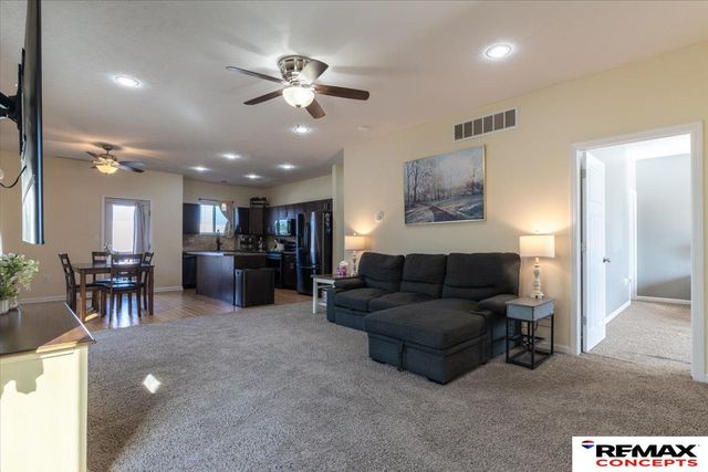 8307 Ryley Lane, Lincoln, NE 68512
