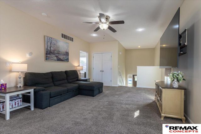 8307 Ryley Lane, Lincoln, NE 68512