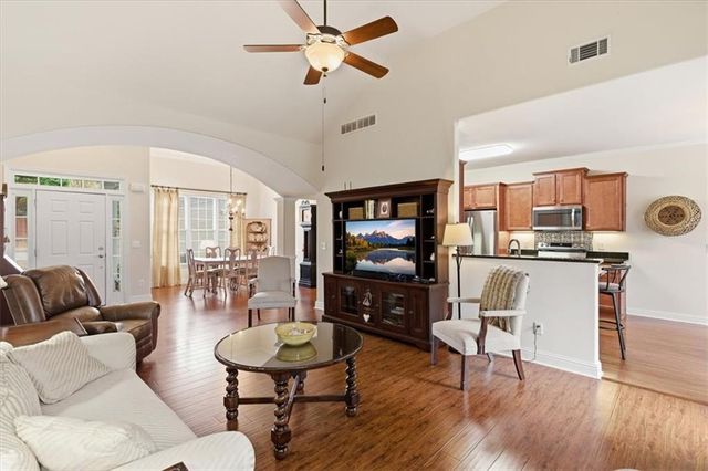 526 Oriole Farm Trail, Canton, GA 30114