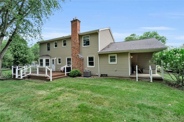 15 Inverness Circle, Amherst, NY 14051