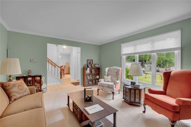 15 Inverness Circle, Amherst, NY 14051
