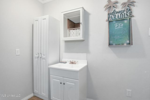 10064 Everest Street, Bay Saint Louis, MS 39520