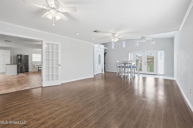 10064 Everest Street, Bay Saint Louis, MS 39520