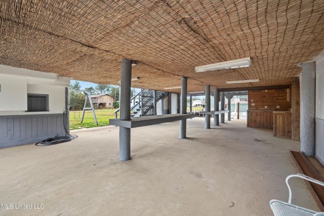 10064 Everest Street, Bay Saint Louis, MS 39520