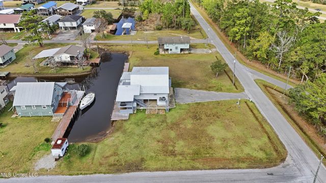 10064 Everest Street, Bay Saint Louis, MS 39520