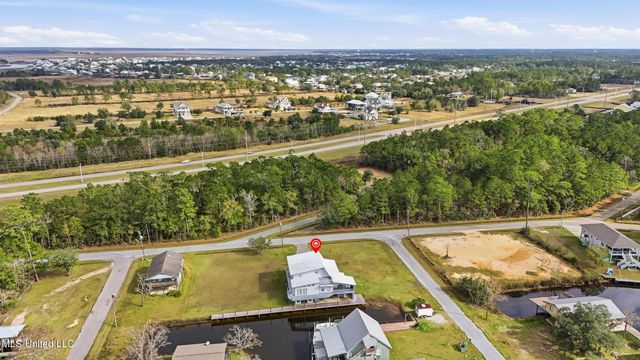 10064 Everest Street, Bay Saint Louis, MS 39520