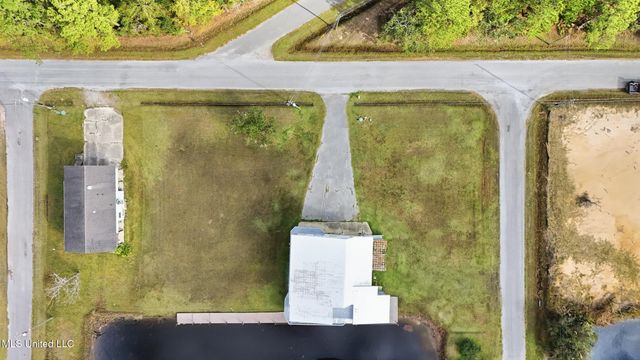 10064 Everest Street, Bay Saint Louis, MS 39520