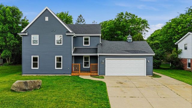3971 S 118th STREET, Greenfield, WI 53228
