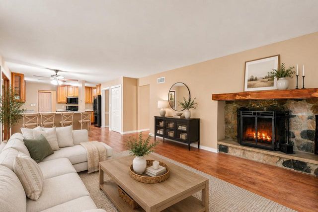 3971 S 118th STREET, Greenfield, WI 53228