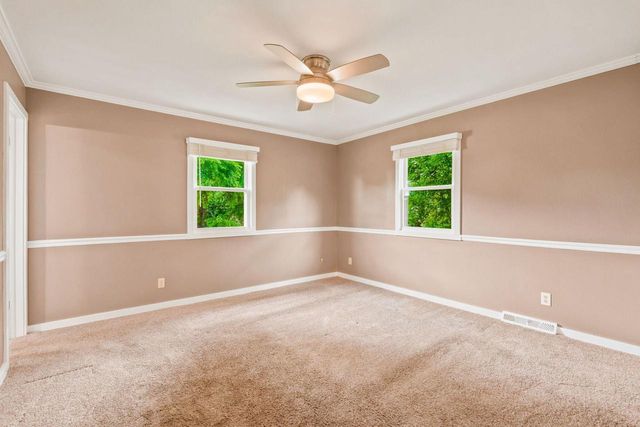3971 S 118th STREET, Greenfield, WI 53228
