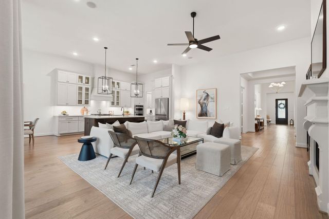 49 Snowdrop Lily Drive, Tomball, TX 77375