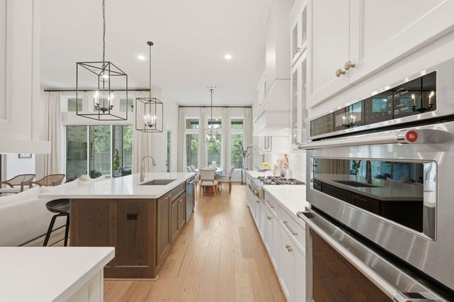 49 Snowdrop Lily Drive, Tomball, TX 77375