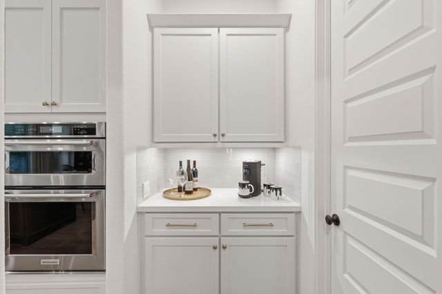 49 Snowdrop Lily Drive, Tomball, TX 77375