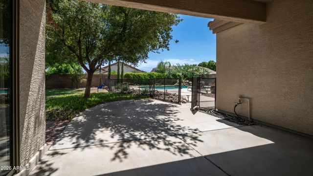 8723 E HILLVIEW Street, Mesa, AZ 85207