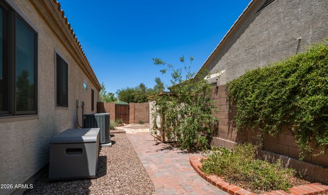 8723 E HILLVIEW Street, Mesa, AZ 85207