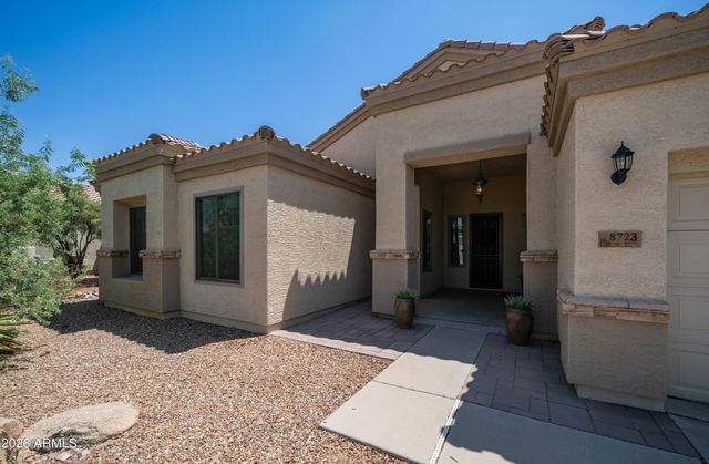 8723 E HILLVIEW Street, Mesa, AZ 85207