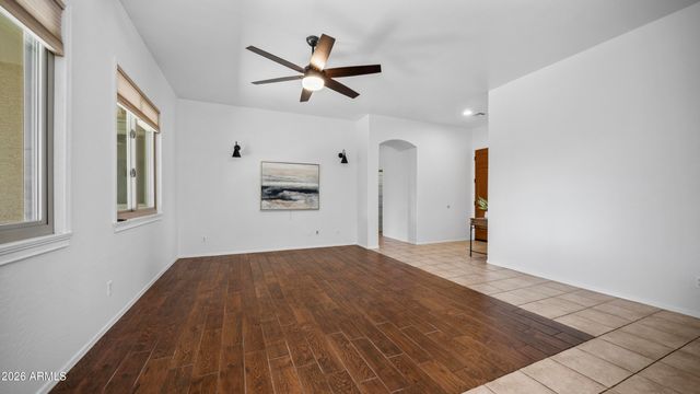 8723 E HILLVIEW Street, Mesa, AZ 85207