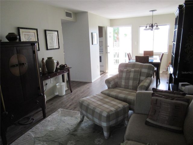 1585 LEISURE DRIVE M22, Bradenton, FL 34207