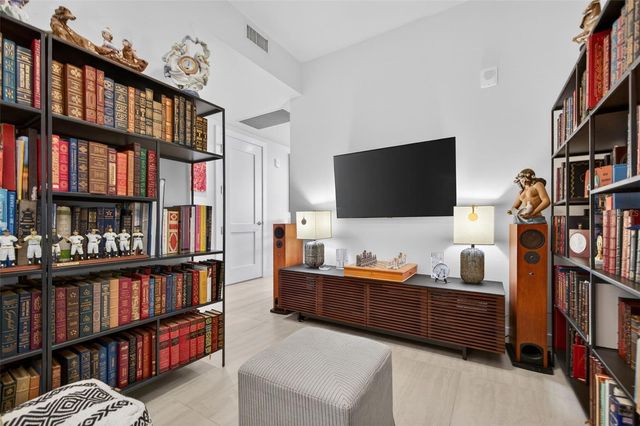 301 1ST STREET S 1505, St Petersburg, FL 33701