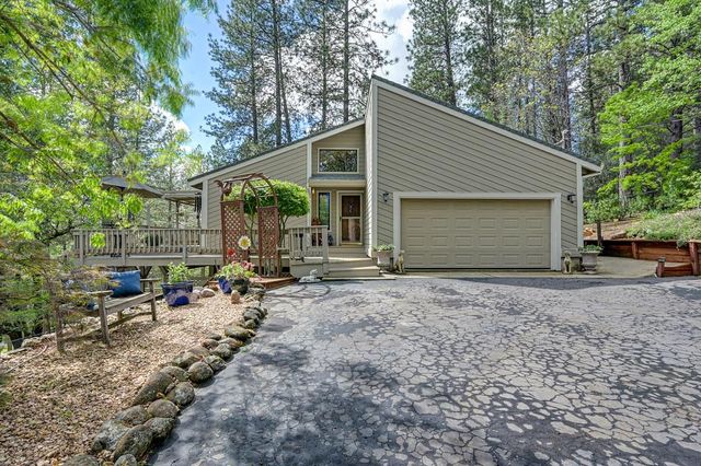 3971 Donner Trl, Placerville, CA 95667