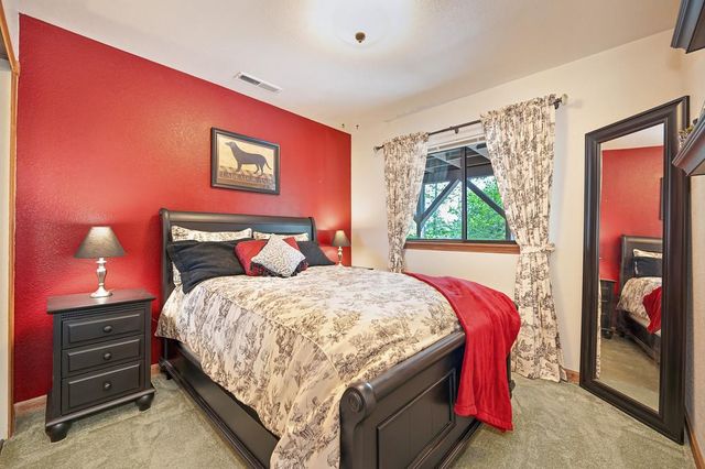 3971 Donner Trl, Placerville, CA 95667